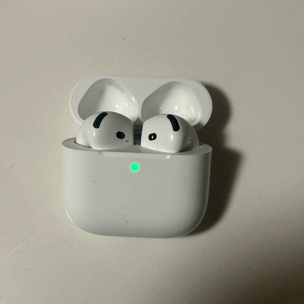 Apple AirPods Pro - White